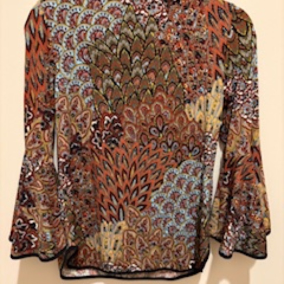 Printed Top - Size Small - Picture 4 of 8